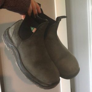 Women’s Blundstones